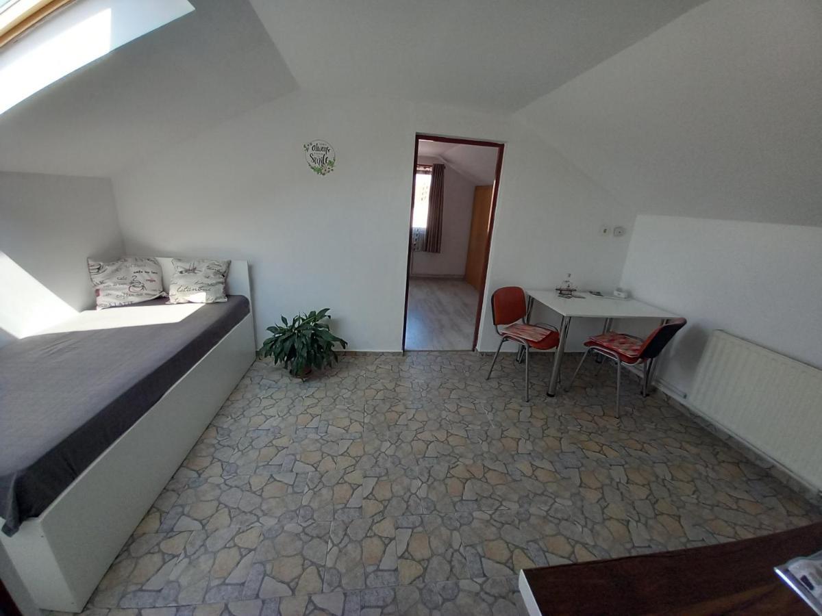 Ferienwohnung Perfekte Rast Hermannstadt Exterior foto