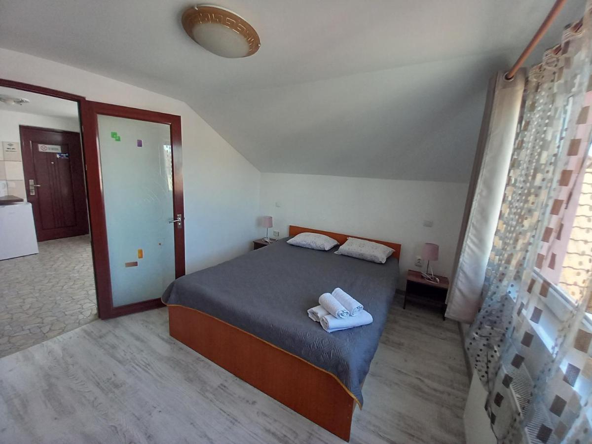 Ferienwohnung Perfekte Rast Hermannstadt Exterior foto